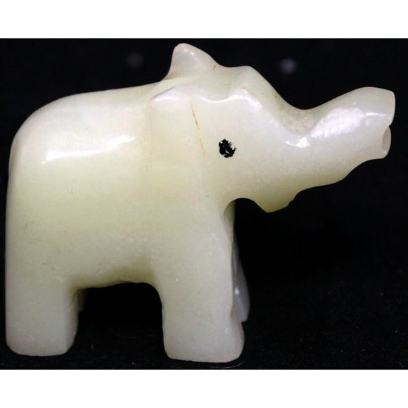 Small Cream Stone Elephant Figurine 2.5" Carved White Opaque Mini Tiny Miniature - Picture 4 of 8